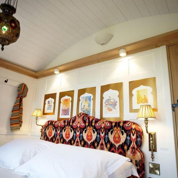 Hornington Manor Luxury Shepherd Huts Йорк Экстерьер фото