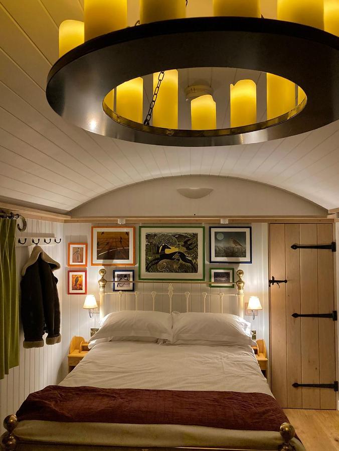 Hornington Manor Luxury Shepherd Huts Йорк Экстерьер фото