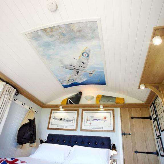 Hornington Manor Luxury Shepherd Huts Йорк Экстерьер фото
